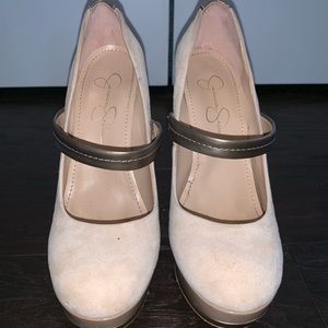 Size 6 platform heels